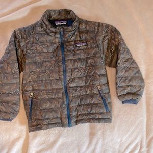 Patagonia 4T down jacket like New
